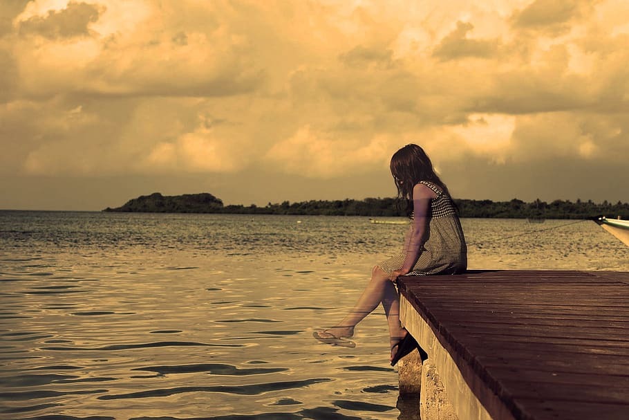 Top 5 Zodiac Signs Who Are Always Very Lonely