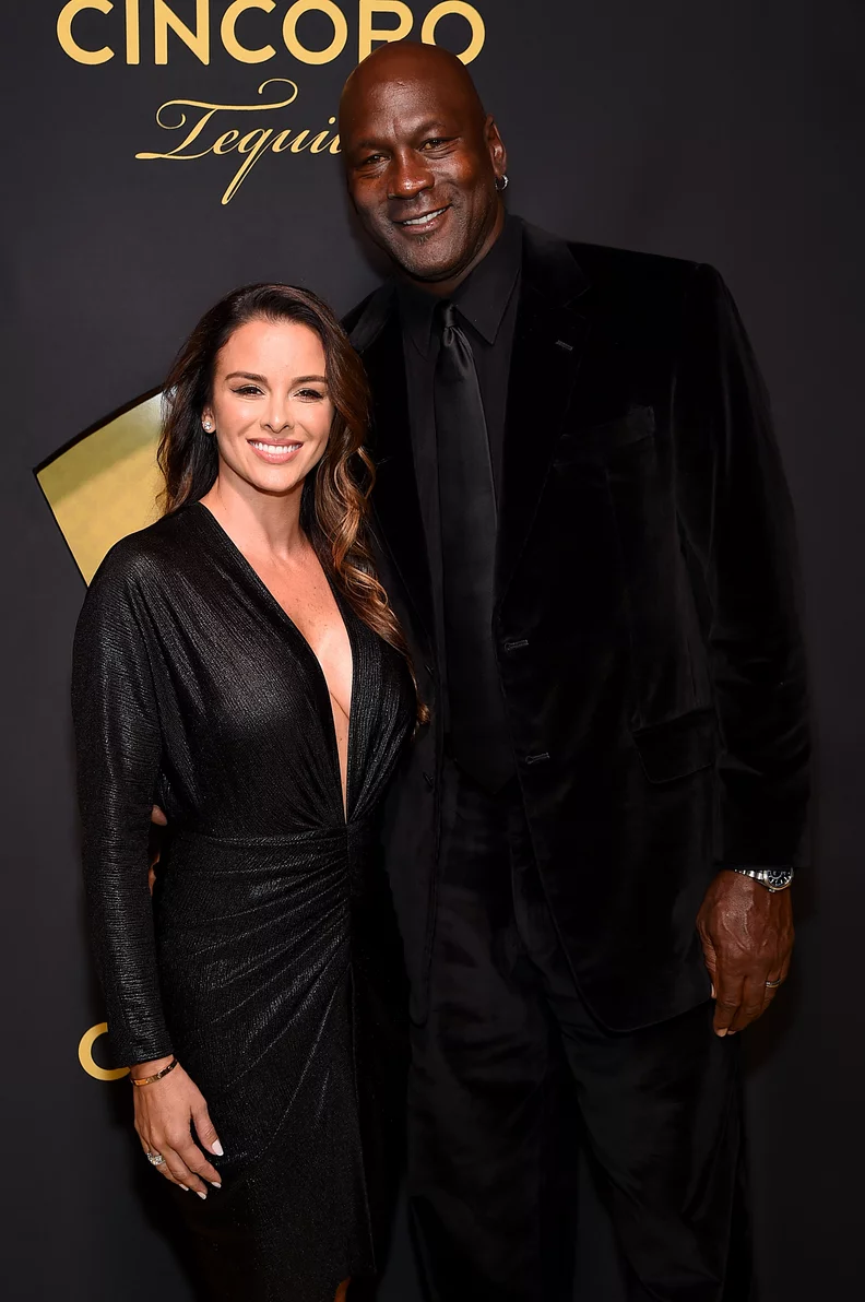 Michael Jordan shielded his $3.5 billion fortune with shrewd prenup after gifting $1 million engagement ring to Yvette Prieto in 2011 - tanhughshotbowls